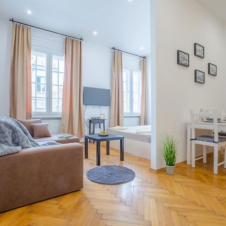 Real Apartments Zoltan Ii. Budapest Extérieur photo